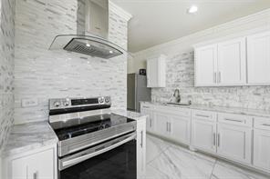 7725 Lakeview Circle - Photo 2