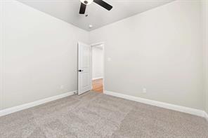 6020 Havature Way - Photo 27