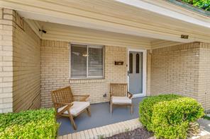 5416 Goodman Avenue - Photo 2