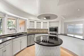 3603 Yorkshire Drive - Photo 15