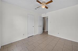 1123 Venus Street - Photo 23