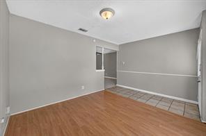 1123 Venus Street - Photo 4