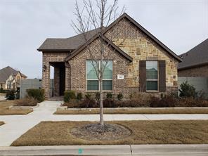 940 Parkside Drive - Photo 1
