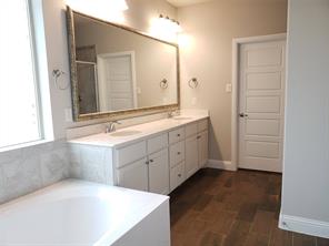 940 Parkside Drive - Photo 12