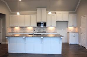 940 Parkside Drive - Photo 6