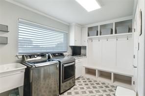 608 Bush Drive - Photo 26