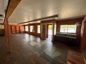 1500 S Oak Avenue - Photo 11