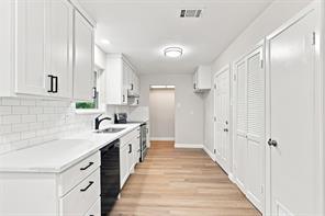 2730 Ridgewood Street - Photo 10
