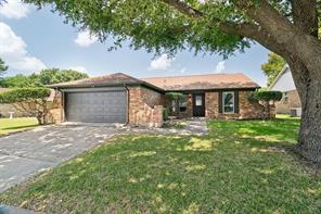 6633 N Park Drive - Photo 1