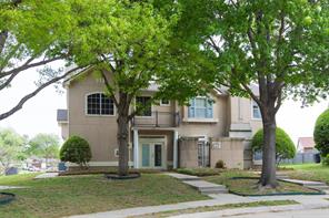 609 Regency Drive - Photo 1