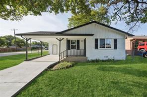 300 E Hazelwood Street - Photo 1