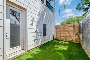 4718 Bryan Street - Photo 15