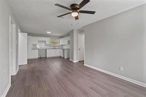 3847 Castle Hills Drive - Photo 3