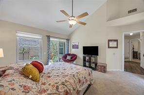 4246 Rosser Square - Photo 11