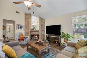 4246 Rosser Square - Photo 31