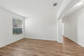 3605 Hawthorne Trail - Photo 6