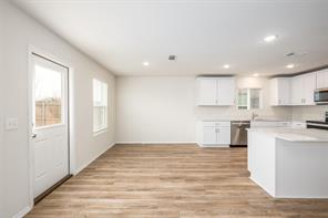 321 Glenwick Lane - Photo 10