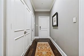 2848 Woodside Street - Photo 2