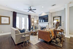 2848 Woodside Street - Photo 4