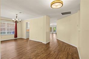 1302 Buckingham Drive - Photo 14