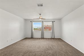 1302 Buckingham Drive - Photo 17