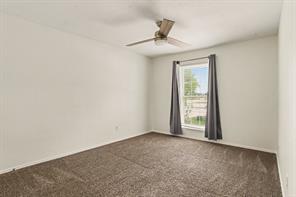 1302 Buckingham Drive - Photo 28