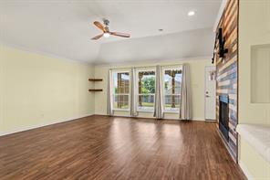 1302 Buckingham Drive - Photo 6