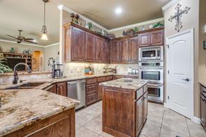 8401 Fullerton Drive - Photo 11