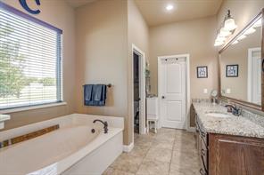 8401 Fullerton Drive - Photo 21