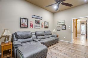 8401 Fullerton Drive - Photo 27