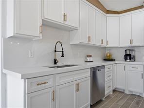 11348 Carissa Drive - Photo 8