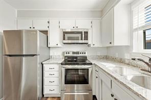 7700 Chapin Road - Photo 2