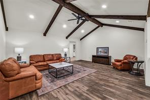 299 Aggie Way - Photo 4