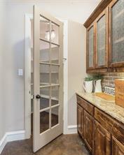 4640 Lake Breeze Drive - Photo 11