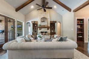 4640 Lake Breeze Drive - Photo 4