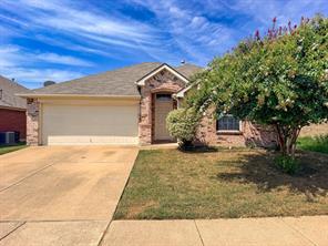 633 Canoe Way - Photo 1