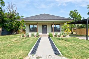 308 Yucca - Photo 1