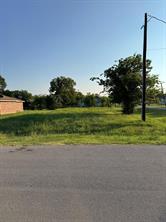 600 E Buffalo Street - Photo 1