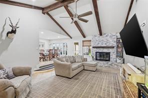 1104 Monterrey Street - Photo 10
