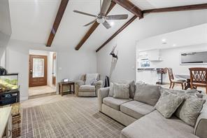 1104 Monterrey Street - Photo 14