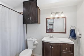 1104 Monterrey Street - Photo 25