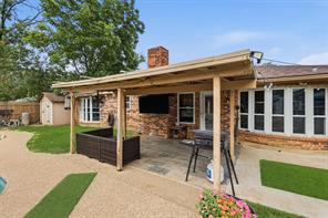 1104 Monterrey Street - Photo 34