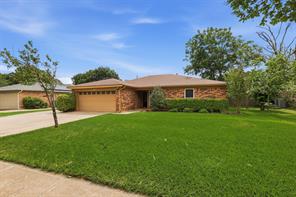1104 Monterrey Street - Photo 4
