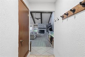 1104 Monterrey Street - Photo 9