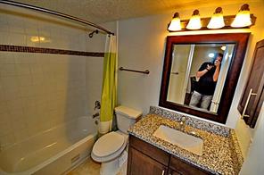 6910 Skillman Street - Photo 5