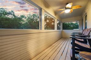 415 N Avenue I - Photo 31