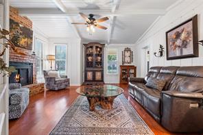 415 N Avenue I - Photo 32