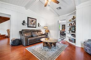 415 N Avenue I - Photo 7