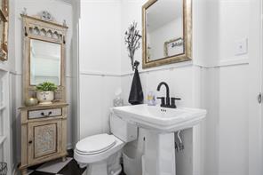 415 N Avenue I - Photo 8
