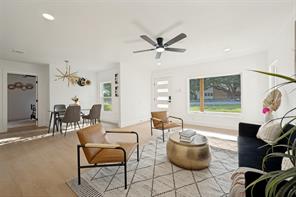 4812 S Ridge Terrace - Photo 1